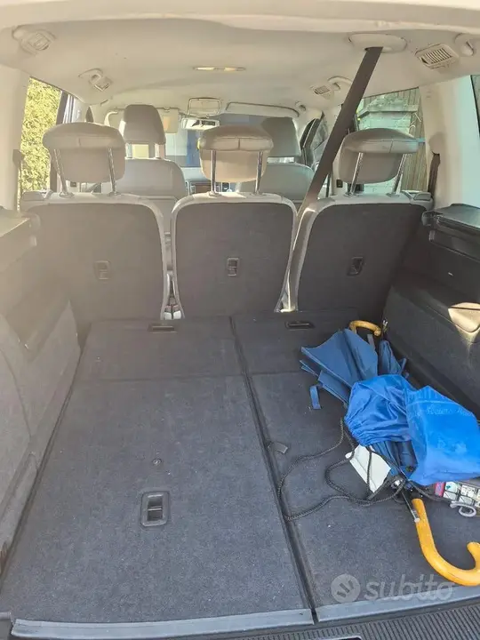 Volkswagen Sharan 2010 photo 5