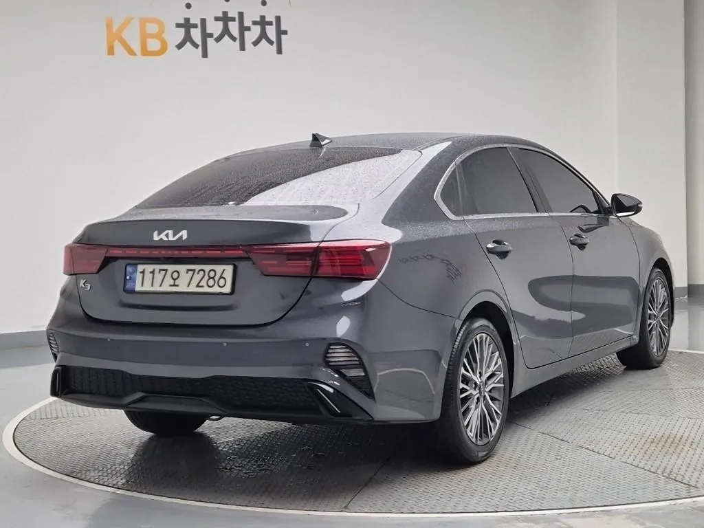 Kia K3 2022 photo 3