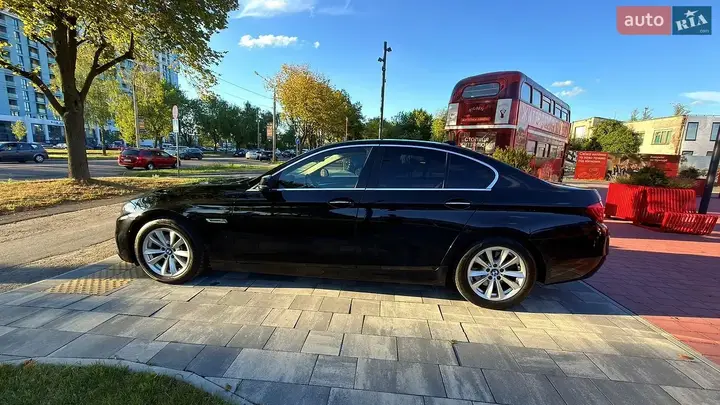 BMW 5 Series 2013 photo 4