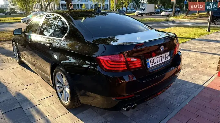 BMW 5 Series 2013 photo 5