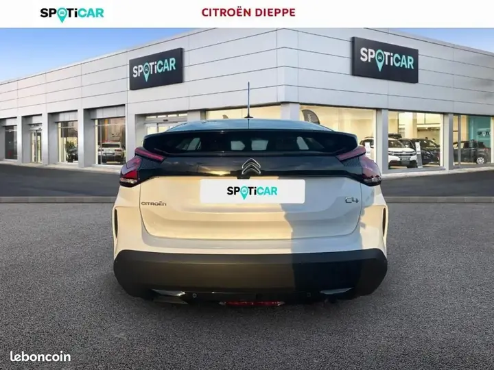 Citroen C4 2022 photo 5