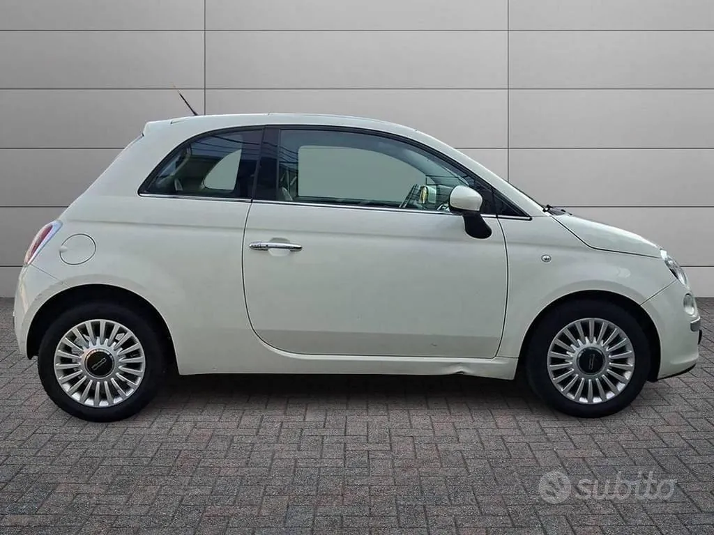 Fiat 500 2011 photo 3