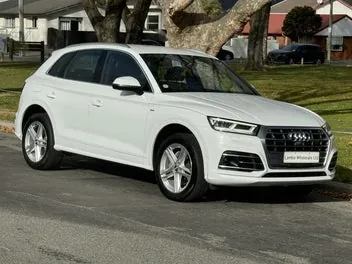 Audi Q5 2019 photo 2