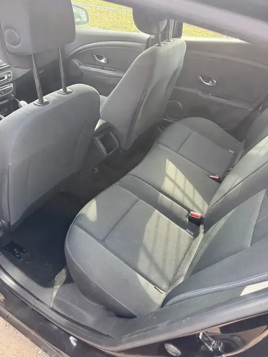 Renault Mégane 2012 photo 3