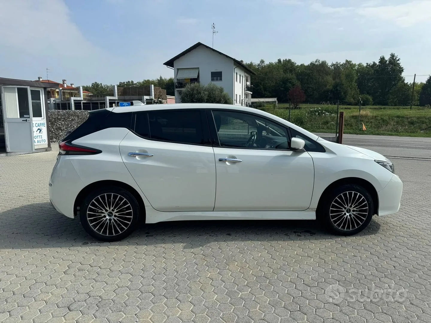 Nissan Leaf 2024 photo 3