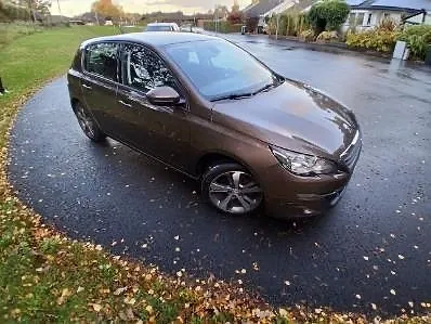 Peugeot 308 2015 photo 2