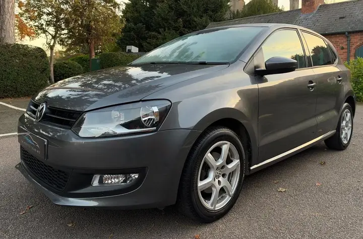 Volkswagen Polo 2011 photo 3