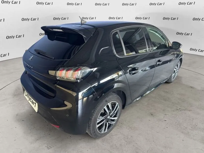Peugeot 208 2023 photo 4