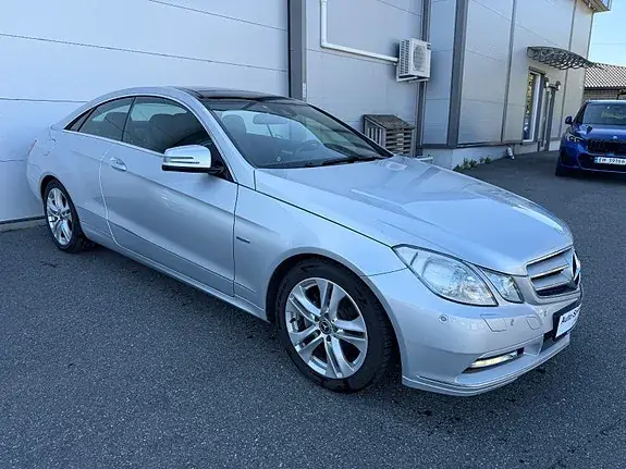 Mercedes-Benz E 200 2012 photo 5