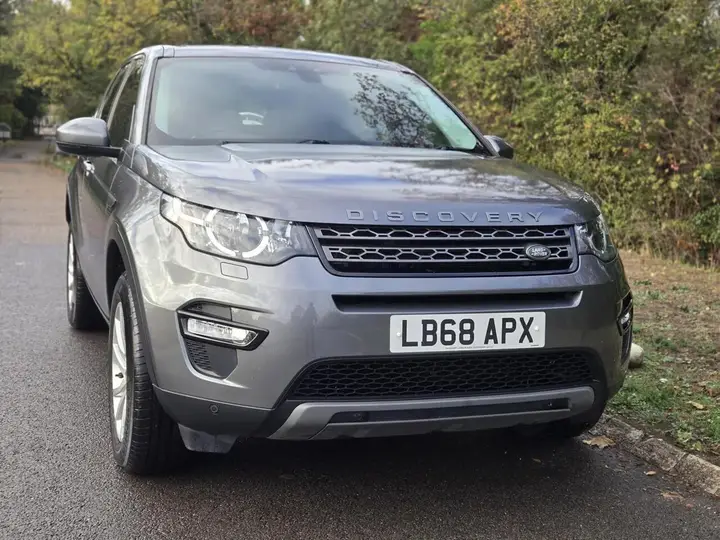 Land Rover Discovery Sport 2018 photo 5