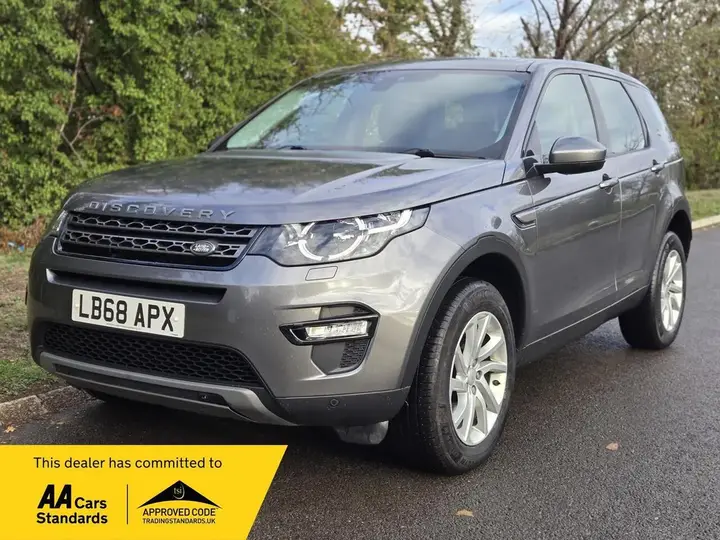 Land Rover Discovery Sport 2018 photo 2