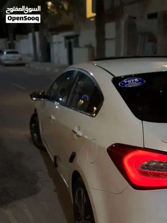 Kia K3 2014 photo 3