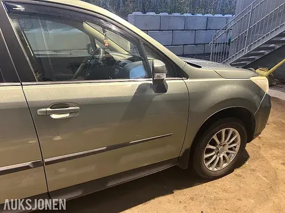 Subaru Forester 2013 photo 4