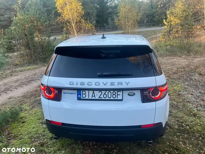 Land Rover Discovery Sport 2016 photo 5
