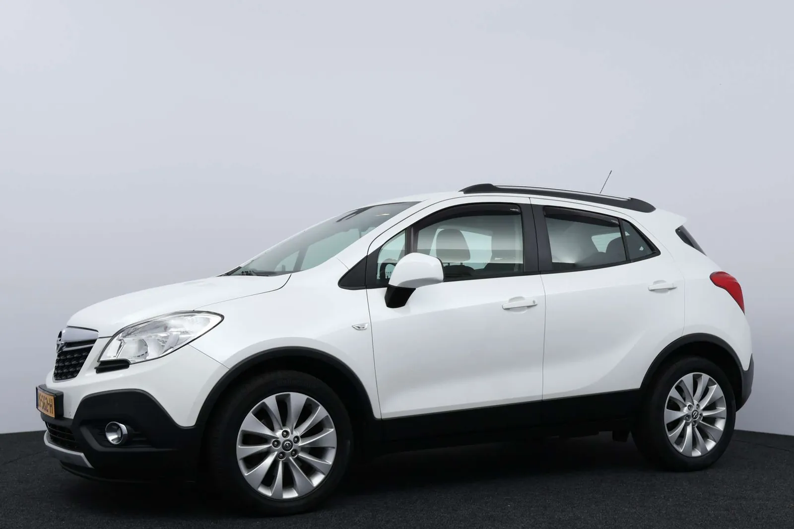 Opel Mokka 2012 photo 3