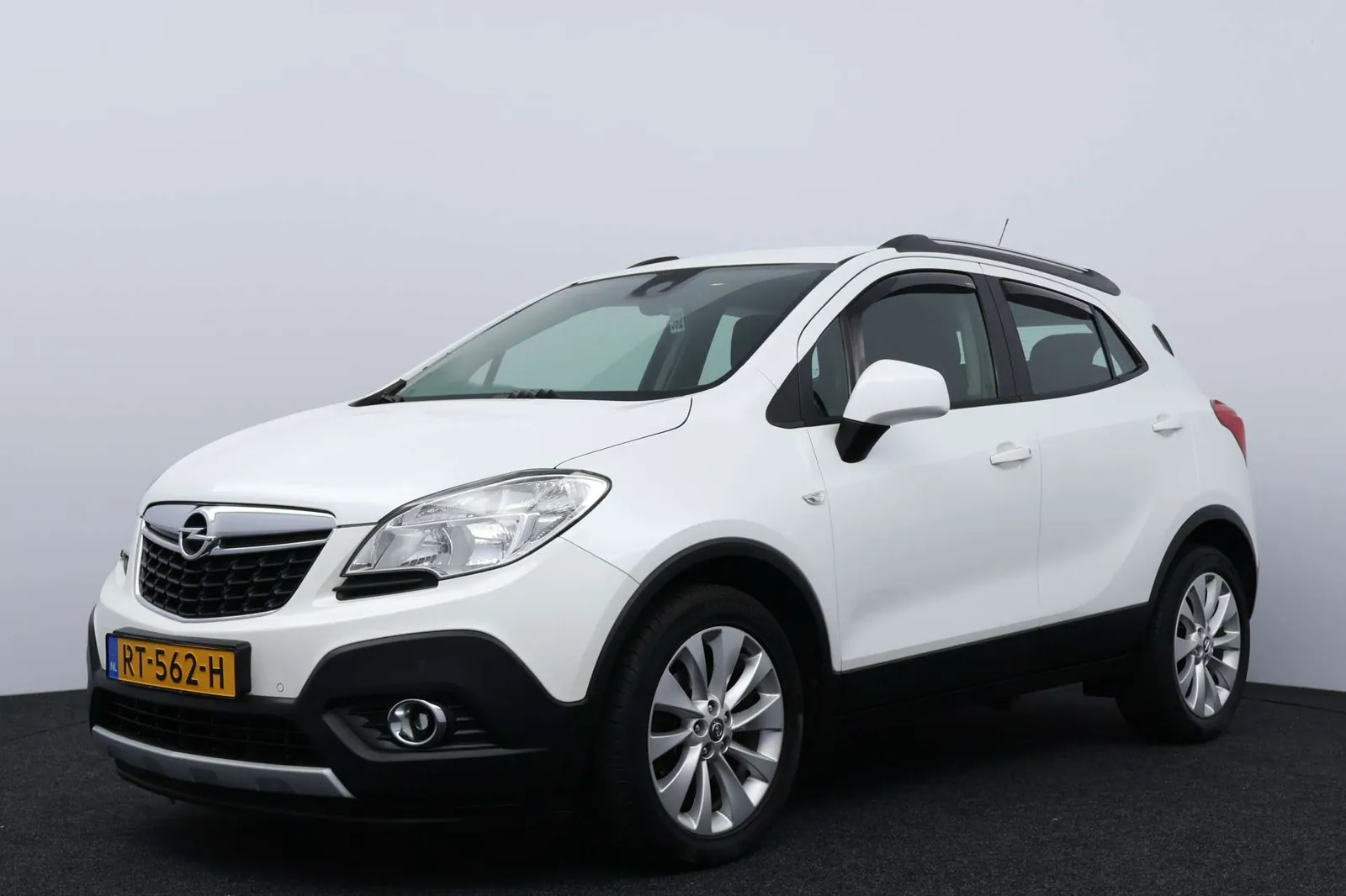 Opel Mokka 2012 photo 2