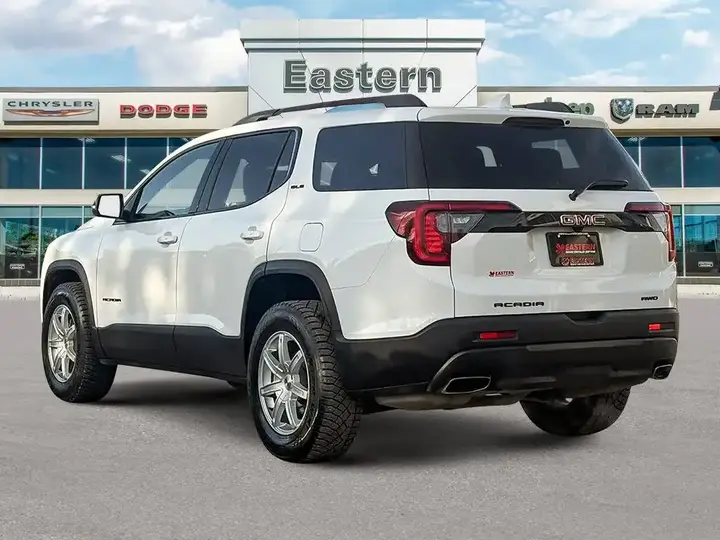 GMC Acadia 2021 photo 4