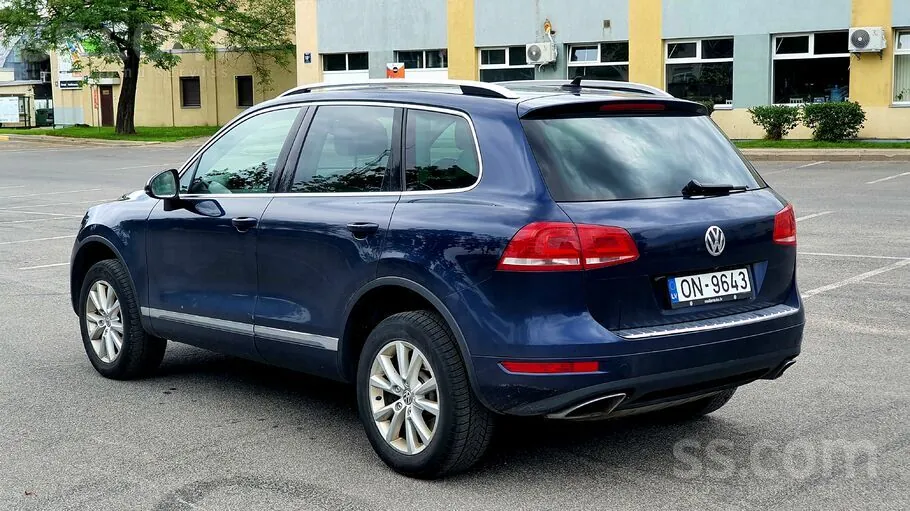 Volkswagen Touareg 2013 photo 2