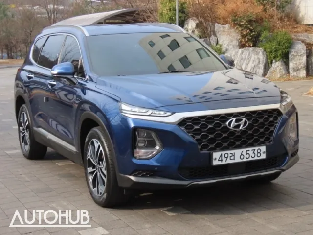 Hyundai Santa Fe 2018 photo 2