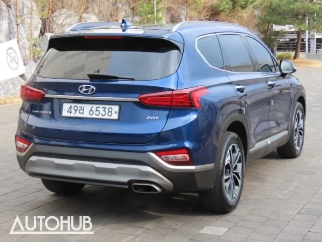 Hyundai Santa Fe 2018 photo 3