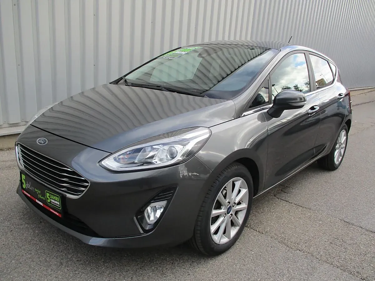 Ford Fiesta 2017 photo 2