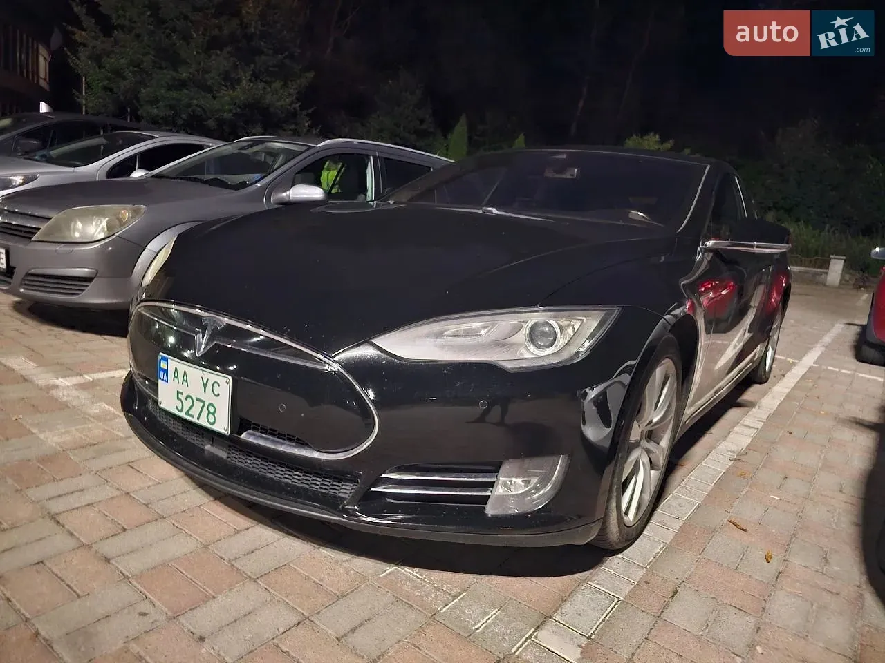 Tesla Model S