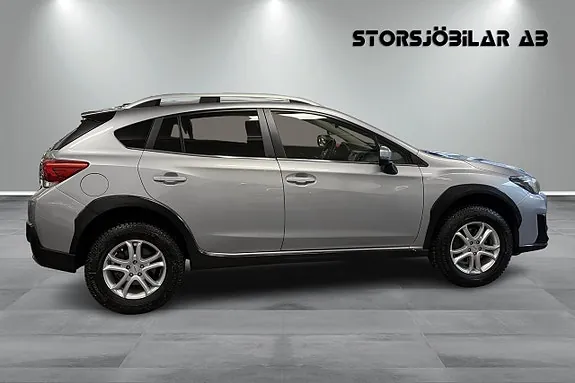 Subaru Xv 2018 photo 2
