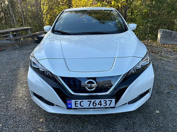 Nissan Leaf 2021 photo 3
