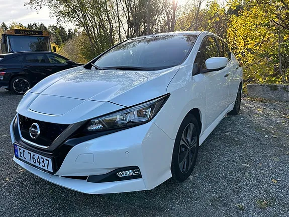 Nissan Leaf 2021 photo 4