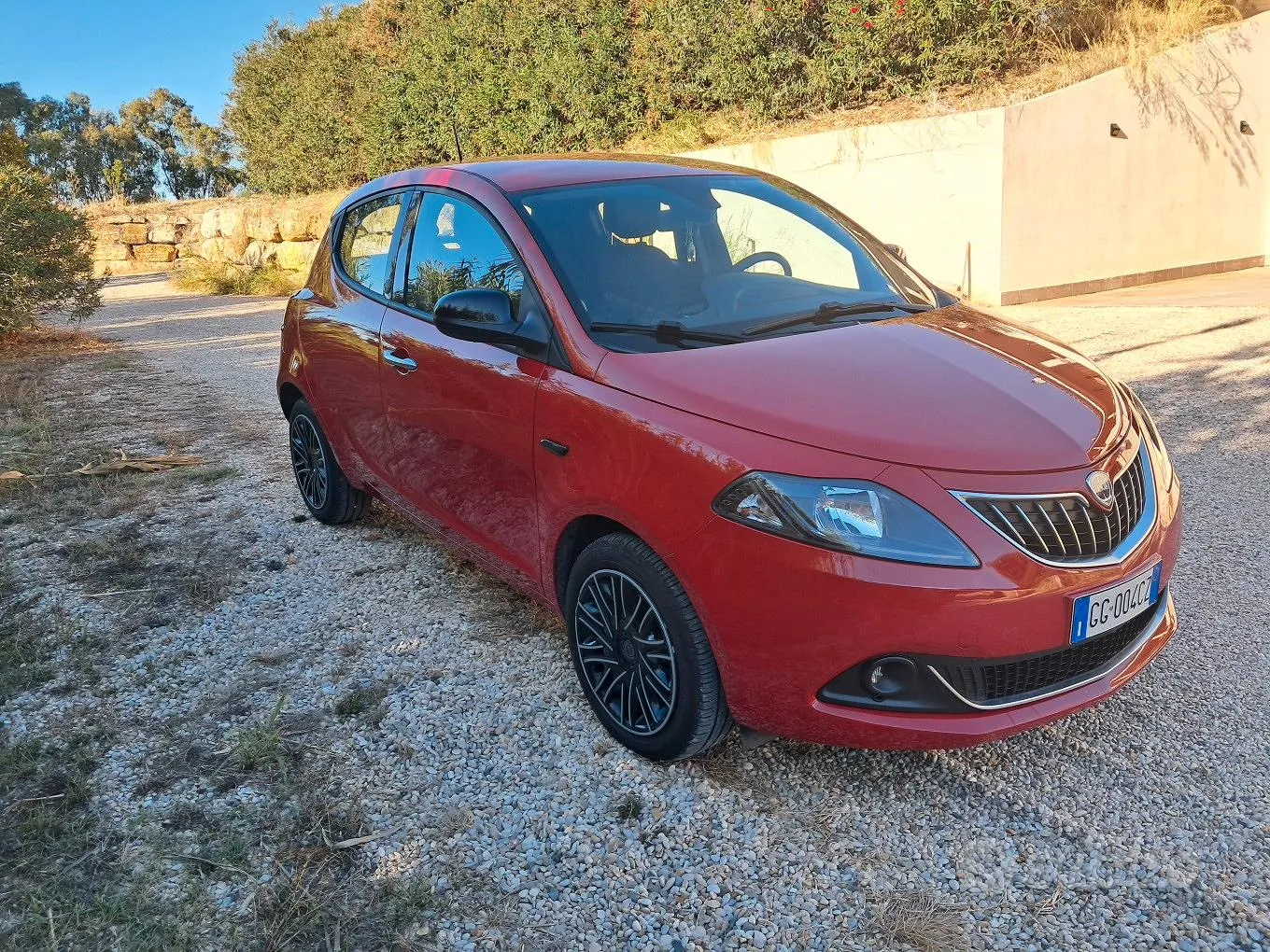 Lancia Ypsilon 2021 photo 2