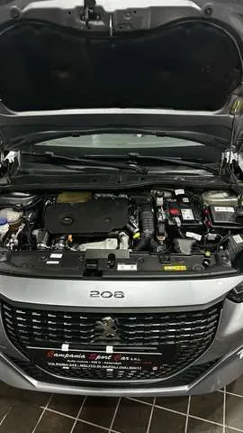 Peugeot 208 2022 photo 4