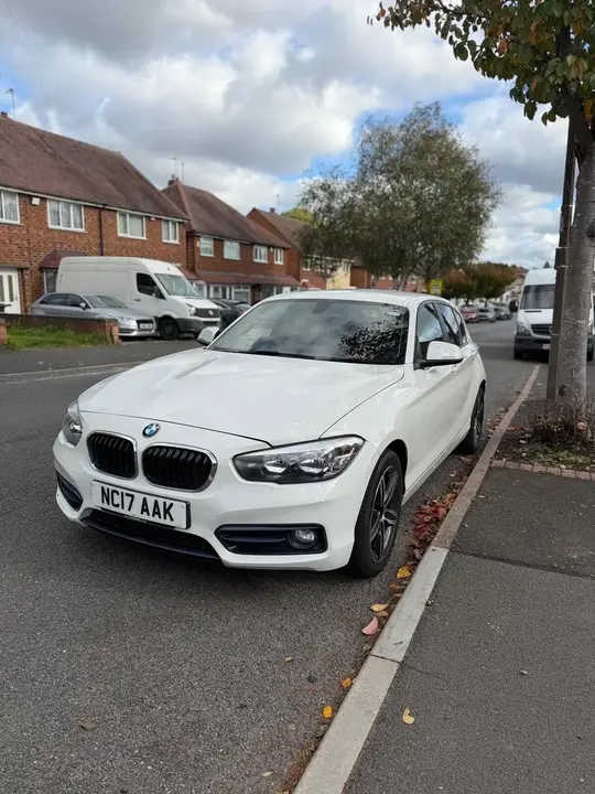 BMW 1 Series 2017 photo 2