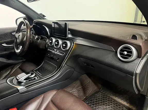 Mercedes-Benz Glc 220 D 2018 photo 4