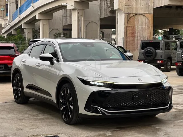 Toyota Crown Crossover