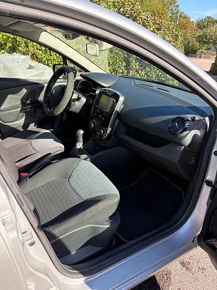 Renault Clio 2015 photo 5