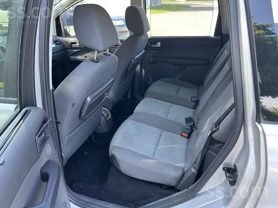 Ford C-Max 2005 photo 5