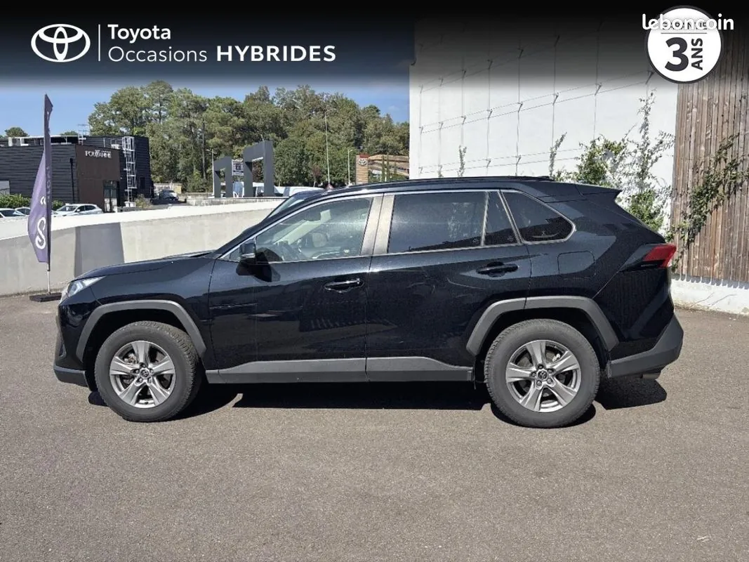 Toyota Rav4 2022 photo 3