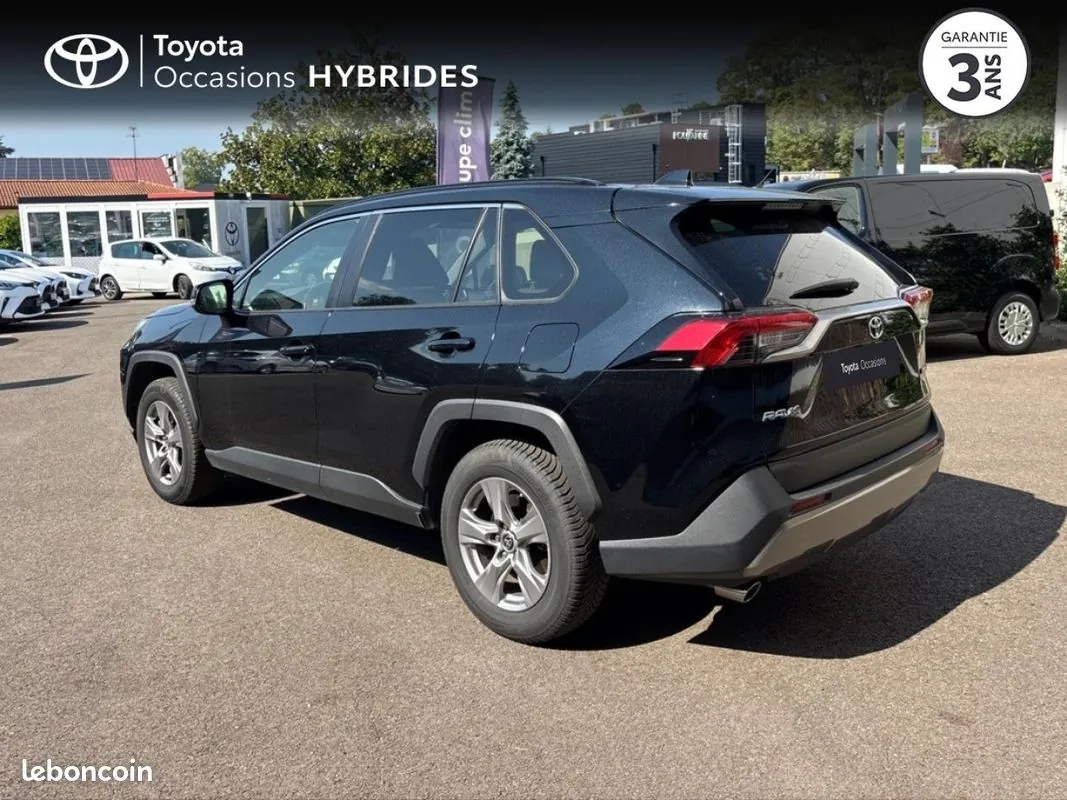 Toyota Rav4 2022 photo 2