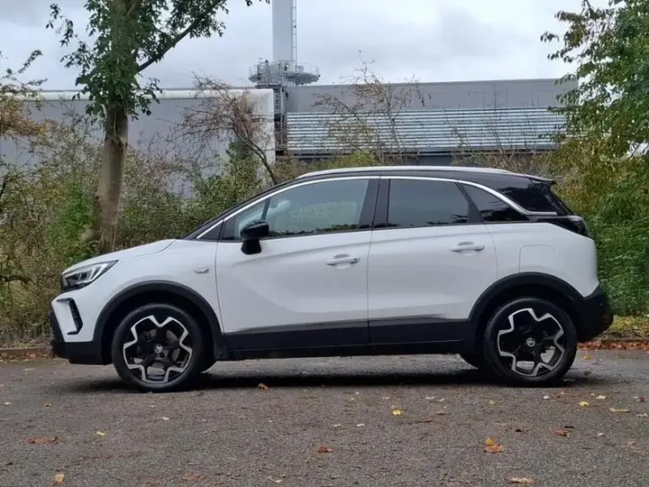 Vauxhall Crossland 2023 photo 3
