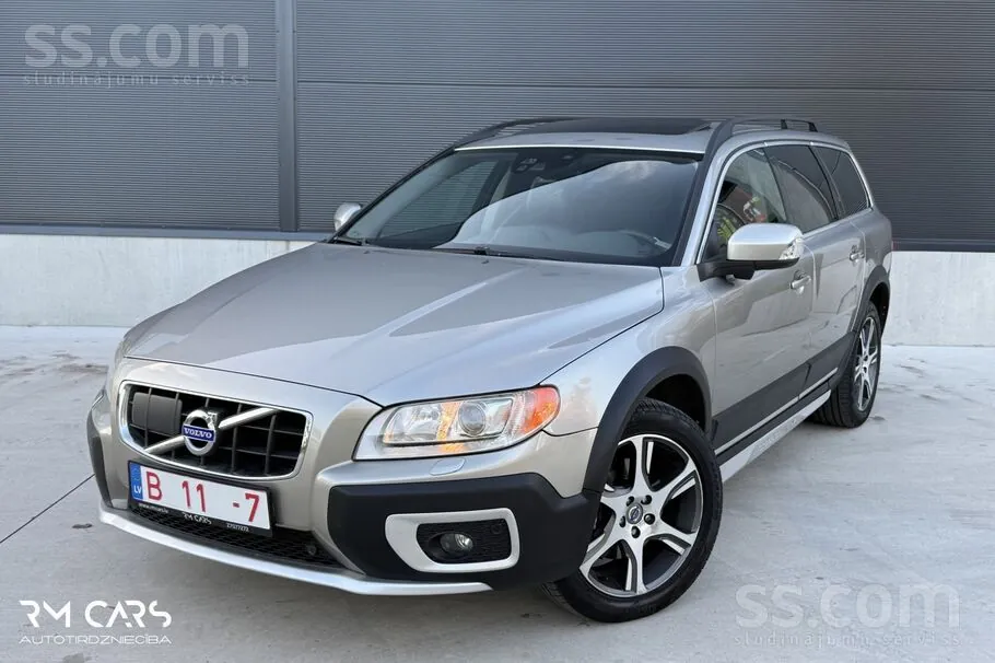 Volvo Xc70 2012 photo 2