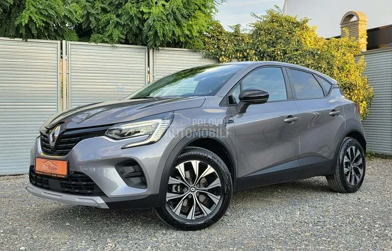 Renault Captur 2023 photo 3