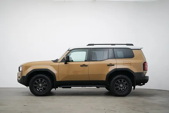Toyota Land Cruiser 2024 photo 3