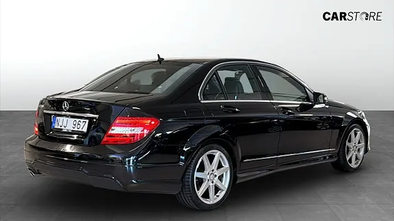 Mercedes-Benz C180 2013 photo 2