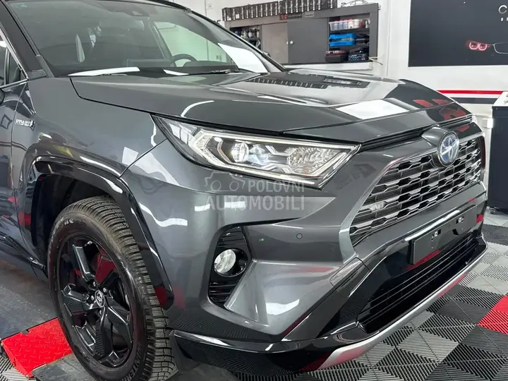 Toyota Rav4 2021 photo 5