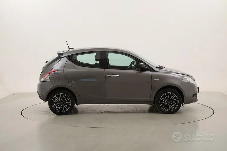 Lancia Ypsilon 2023 photo 3