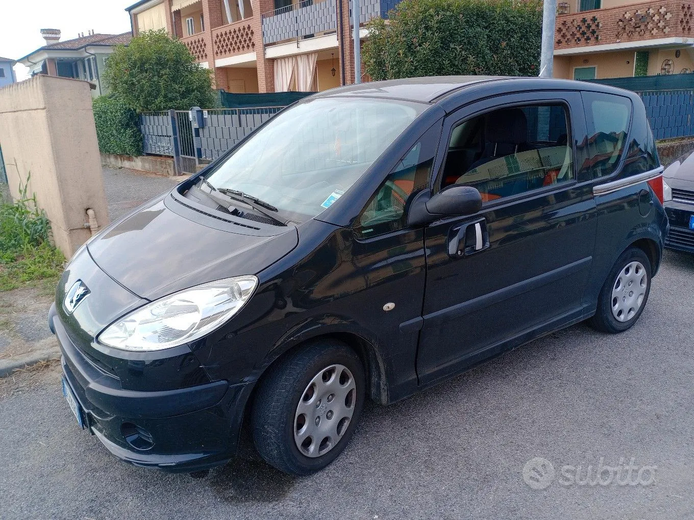 Peugeot 1007 2006 photo 2
