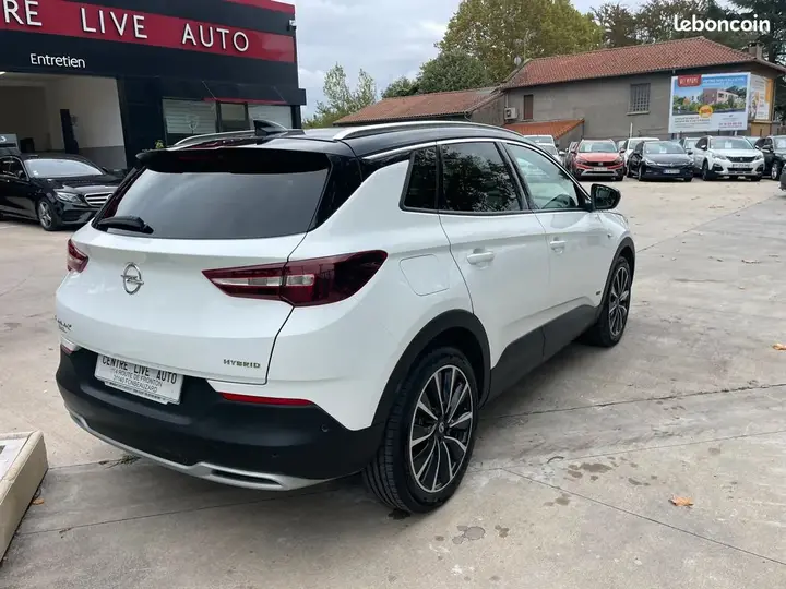 Opel Grandland X 2020 photo 2
