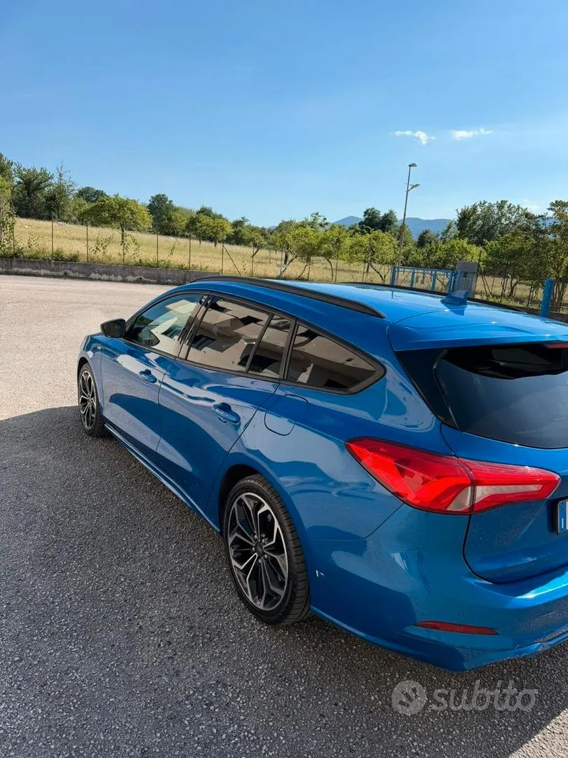 Ford Focus 2020 photo 2