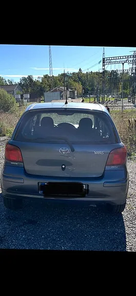 Toyota Yaris 2005 photo 4