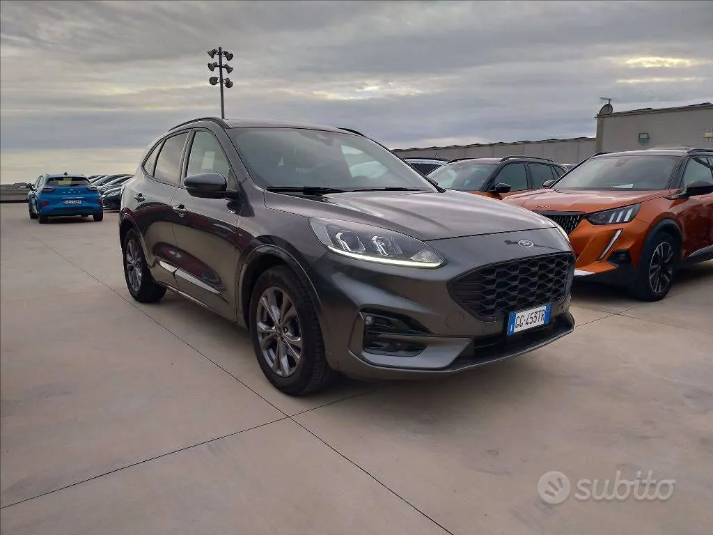 Ford Kuga 2022 photo 3